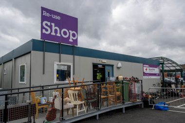 Reuse shop on a HWRC site